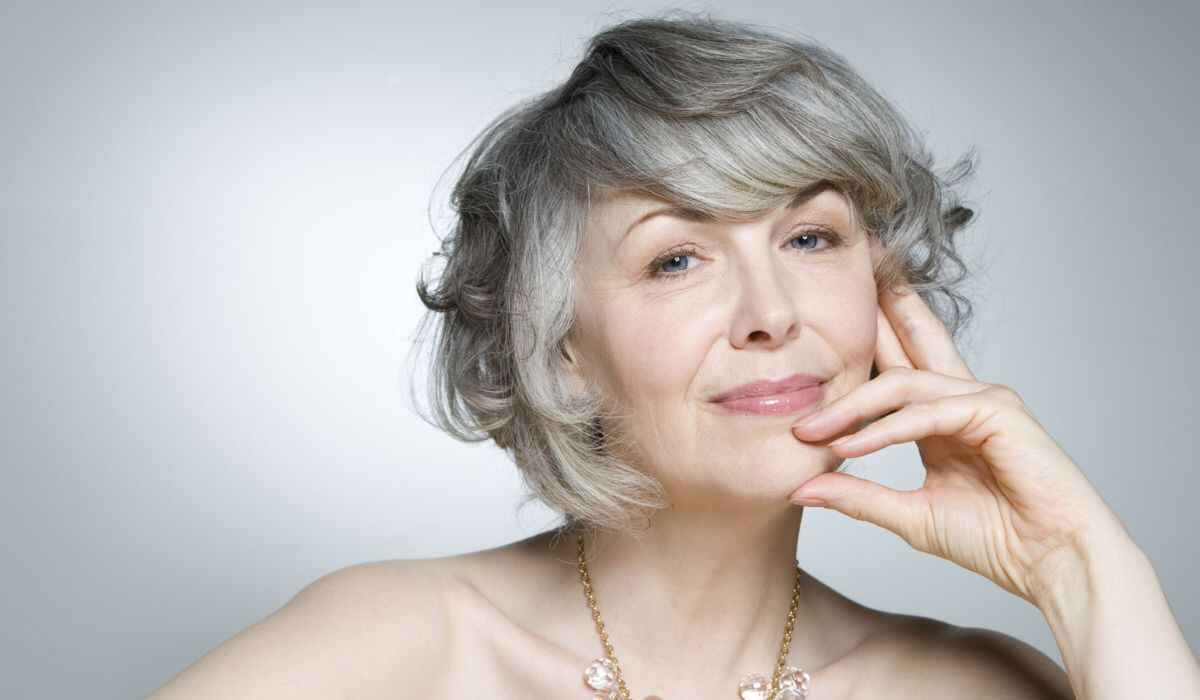 Best Lipstick For Fair Skin And Grey Hair